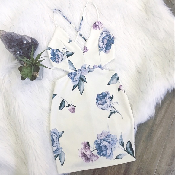 Cutout Mini Floral Dress, Cross Back - Picture 5 of 7